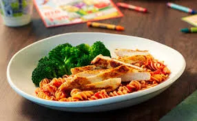 Grilled Chicken with Rotini Pasta & Marinara